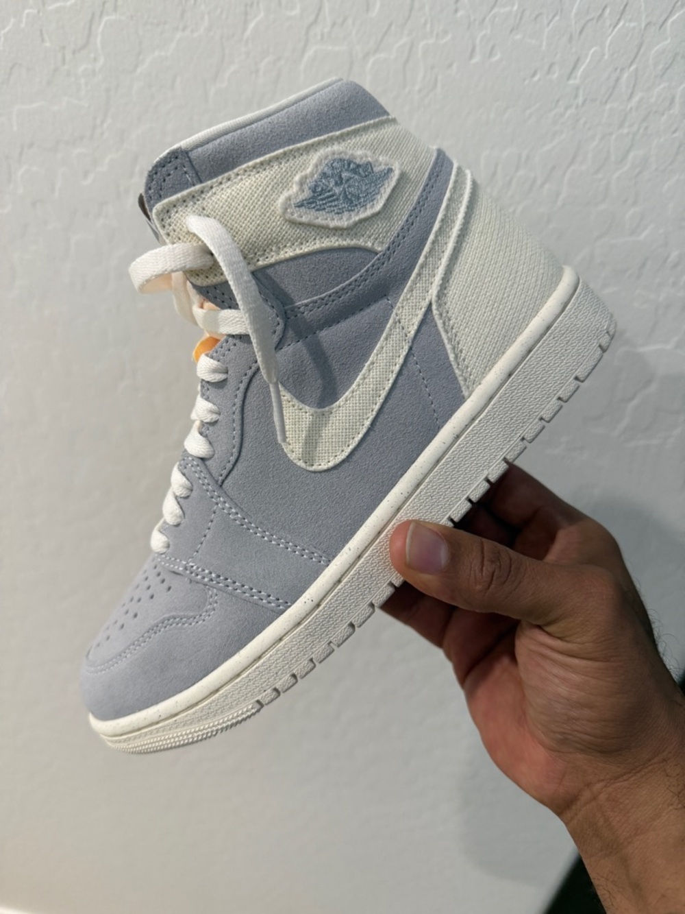 Air Jordan 1 Retro High OG Craft Ivory Size 6.5M New without Box